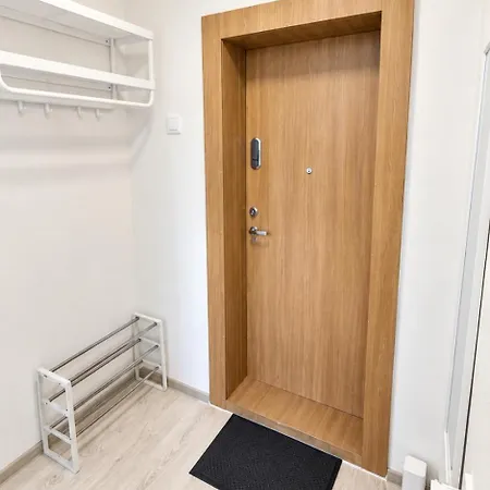 One-room For 4 Near Akropolis Apartamento *